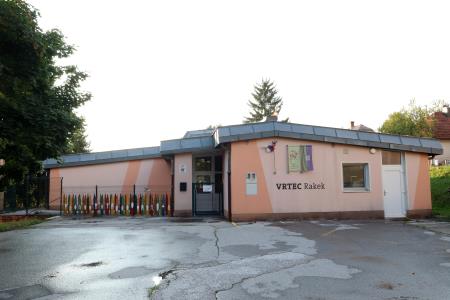 NAPIS VRTEC RAKEK 04 FOTO LJUBO VUKELIČ